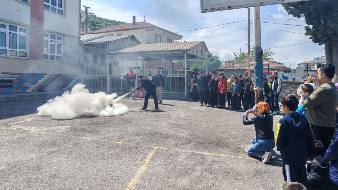 Okulumuzda Yangın Tatbikatı Gerçekleştirildi...